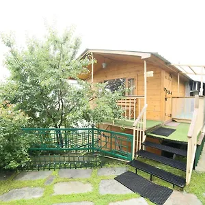 https://snow-king-retreat.shimlahotels.net